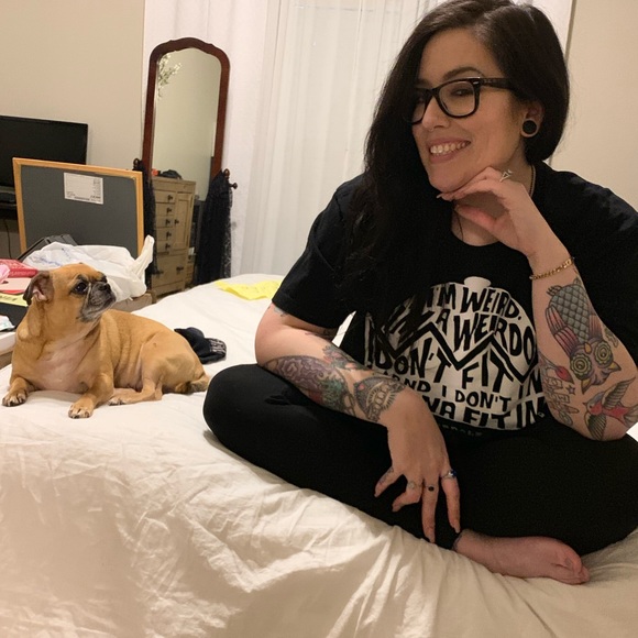 Allow me to reintroduce myself, my name is Amy - Picture 7 of 7